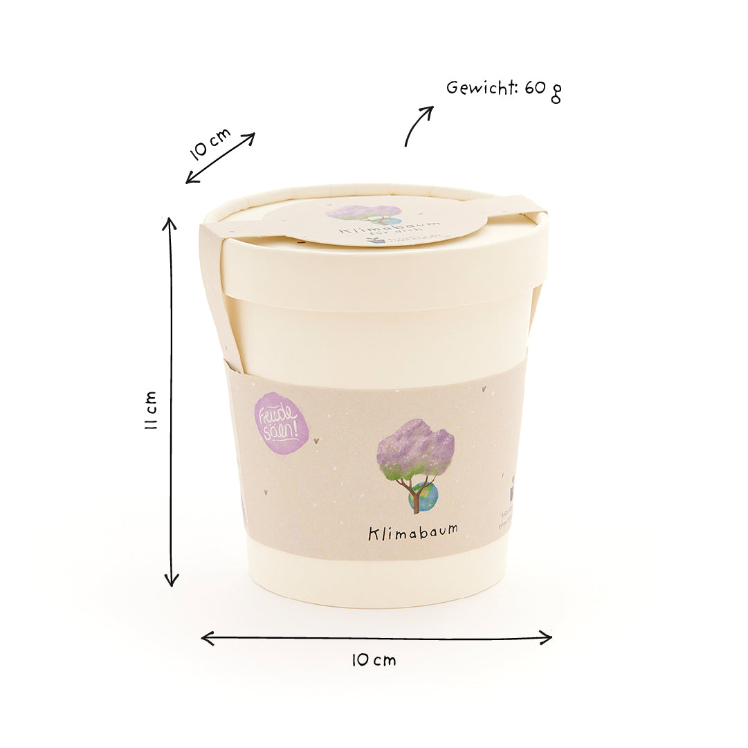 Tasse beige avec couvercle, étiquetée « Arbre Climat », dimensions dessinées à la main (10 cm de diamètre, 11 cm de hauteur) et poids (60 g) sur fond blanc.