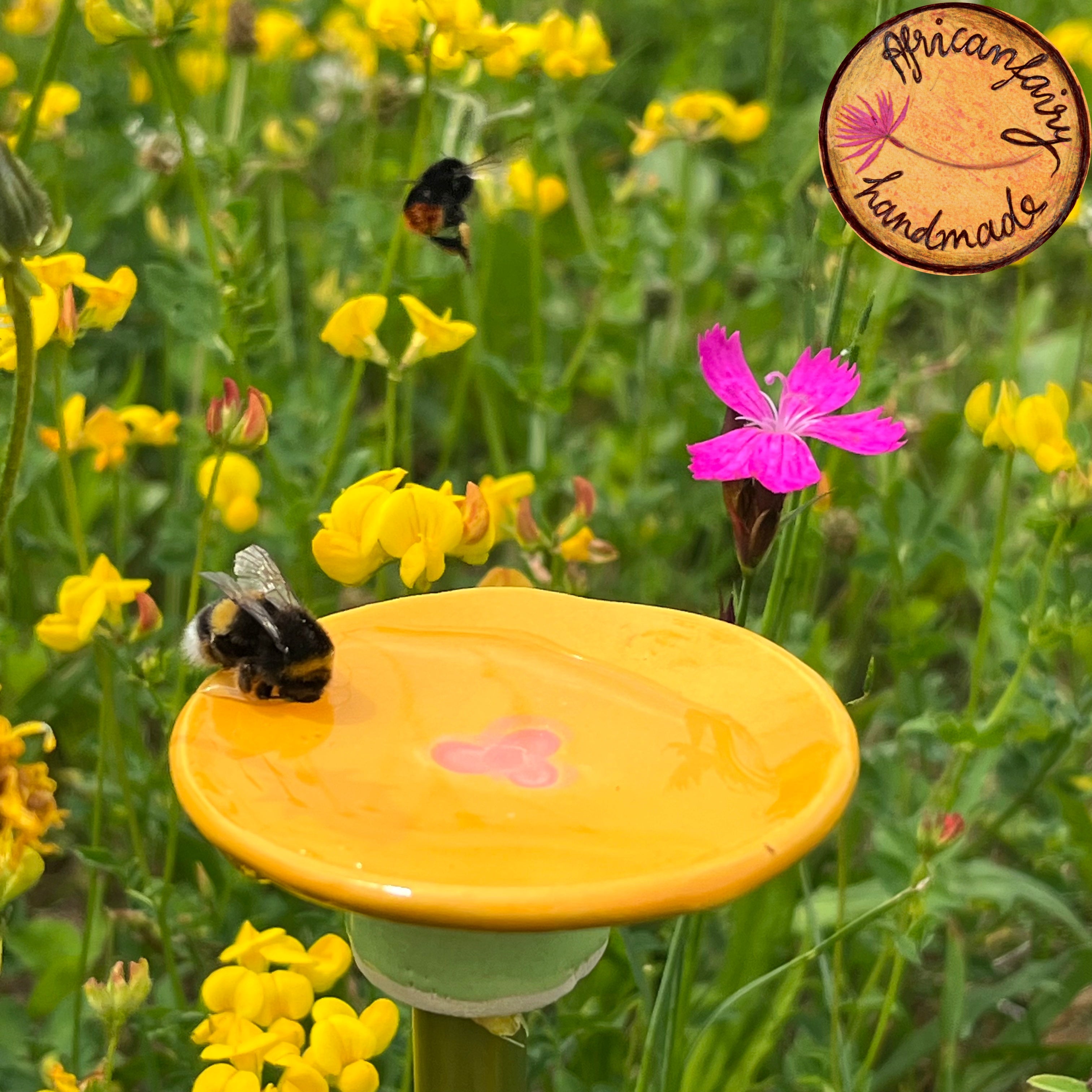 Abreuvoir décoratif pour abeilles