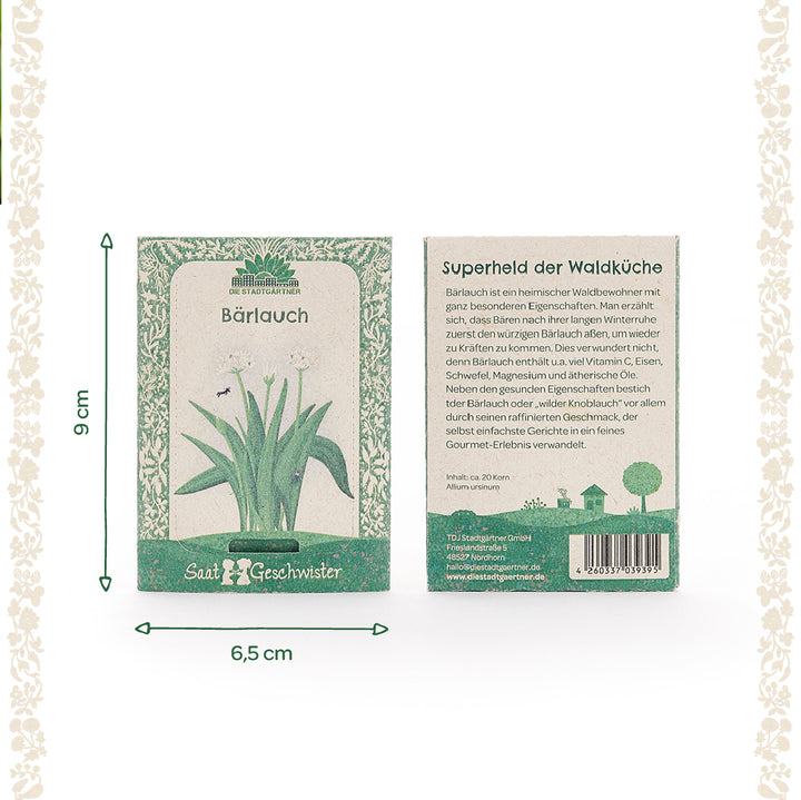 Deux sachets de graines d'ail des ours de la marque "Die Stadtgärtner" avec une bordure à motifs verts ; devant gauche avec illustration d'ail des ours et dimensions 9 cm x 6,5 cm, derrière droit avec texte descriptif.